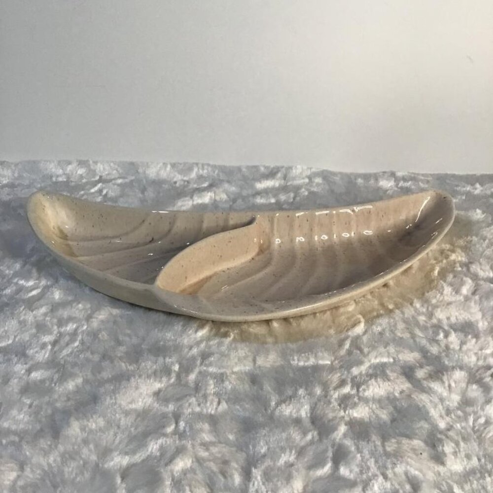 VTG Speckled Pottery Leaf Shaped Divided Charcuterie Serving Dish - 11" x 7" USA - Picture 7 of 12